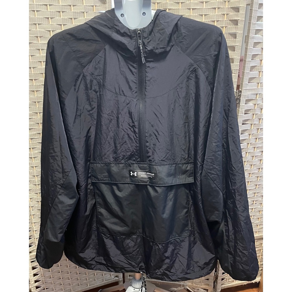 Under Armour Men's UA Rush Black Half Zip Anorak Windbreaker Jacket
Size XL